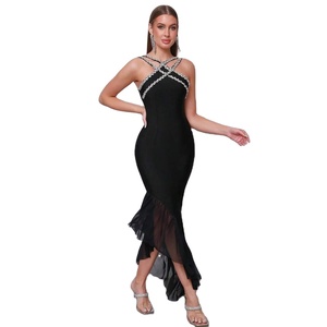Abito Lungo in Pizzo Nero con Strass Brillanti, Rete Asimmetrica e Balze Incrociate, Traspirante, Aderente, per Cocktail ed Eventi Formali - Product Image 1