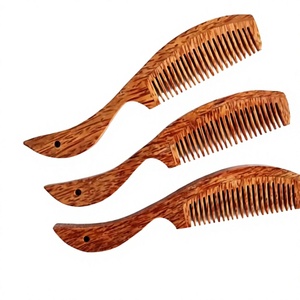 Peine para el Cabello Hecho a Mano con Madera de Coco, Reutilizable, Ecológico y Sostenible, Herramienta Natural para el Cuidado del Cabello con 24 Meses de Vida Útil - Product Image 1