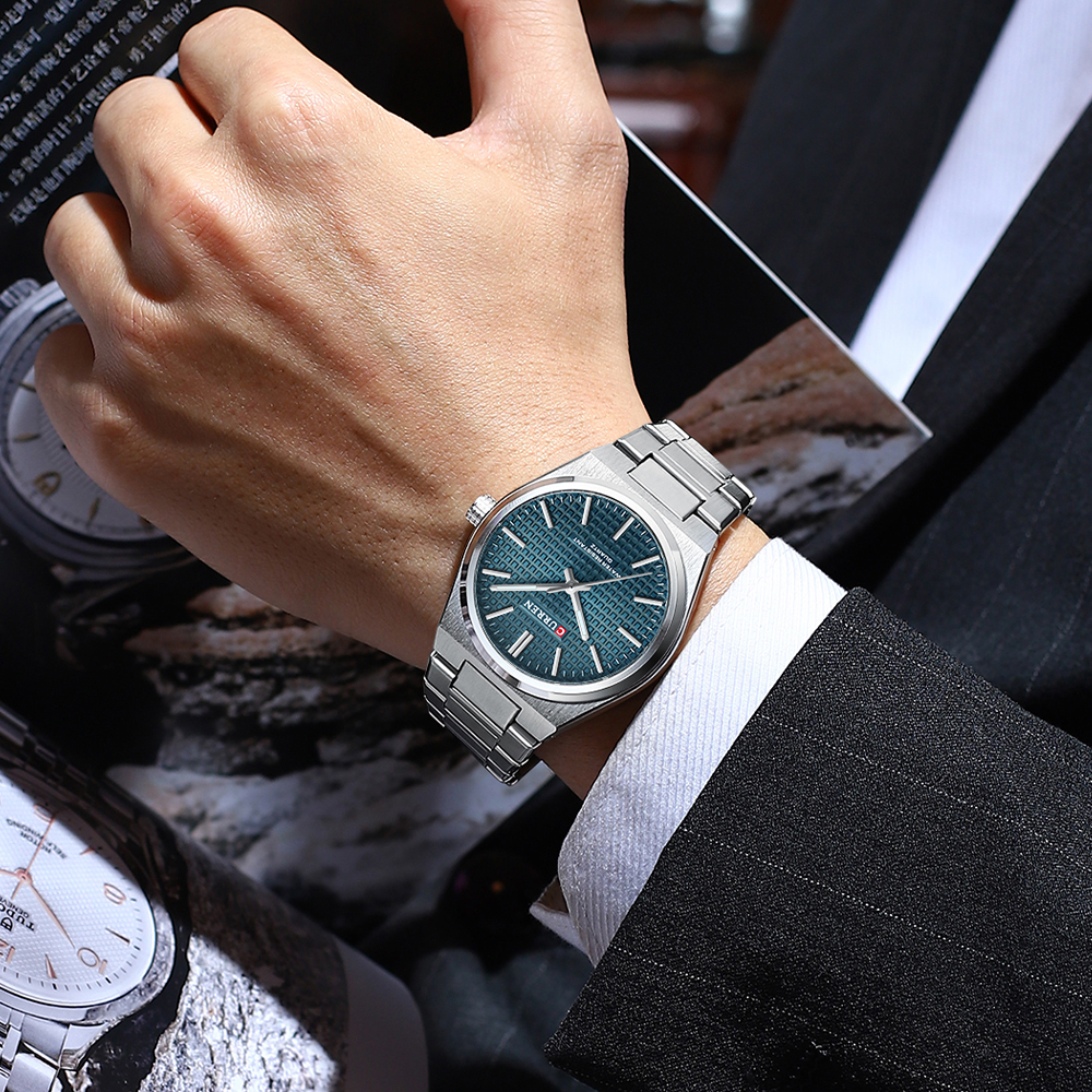 CURREN 8439 Watch - Stylish Stainless Steel Men's Timepiece