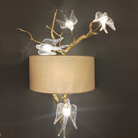 Lustre en verre en forme d'oiseau en cristal de cuivre VH sur mesure décoré d'art pour le comptoir de restaurant et de bar à hauteur réglable
