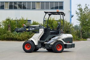 Miniexcavadora con Motor y PLC, Alto Momento de Carga, Potencia de 75KW - Product Image 4