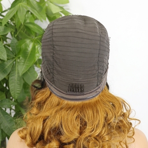 FH Bouncy Loose # Perruques en cheveux humains 1BT4T30 18'' avec dentelle frontale complète 13x4 et nœuds blanchis - Product Image 5