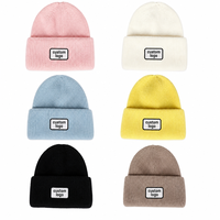Bonnet en acrylique tricoté personnalisé de haute qualité avec logo, chaud et épais, style pêcheur, avec revers, pour l'hiver, vente en gros pour les voyages et les activités de plein air