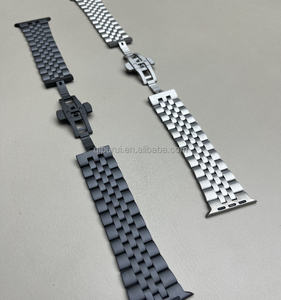 KeepWin-<span class=keywords><strong>Bracelet</strong></span> de montre en <span class=keywords><strong>titane</strong></span> avec fermoir papillon pour <span class=keywords><strong>Apple</strong></span> <span class=keywords><strong>Watch</strong></span> <span class=keywords><strong>Ultra</strong></span> 2 - Product Image 4