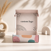 Caja de Cartón Morado Reciclable Personalizada con Logotipo para Embalaje de Ropa en Comercio Electrónico