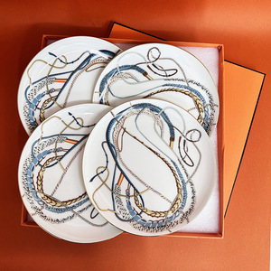 Juego de Platos para Carne de Cerámica de 4 Piezas Serie Scepter, Plato Ecológico con Decoración Blanca para Hotel o Restaurante, Opción de Regalo - Product Image 1