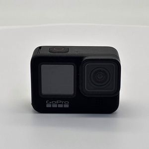 Cámara Deportiva GoPro HERO Negra 90% Nueva, 20MP 5K, para Vlogging al Aire Libre - Product Image 1