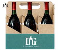 Boîte cadeau personnalisée en carton rigide kraft avec gaufrage pour l'emballage de bouteilles de vodka, de soda et de vin