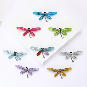 Broche Criativo e Fofo de Liga com Diamantes em Formato de Libélula, Versátil, Elegante, para Terno Feminino, Casaco, Flor de Lapela, Joia de Peito - Product Image 5