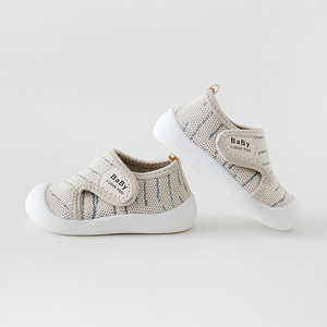 Zapatillas de deporte de malla transpirable para bebés, antideslizantes, para primeros pasos, ligeras, con gancho y bucle, zapatos informales de verano para bebés unisex - Product Image 6