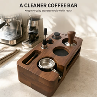 TIKAFE Support de Tamper à Café en Bois d'Acacia 51/53/58mm, Organisateur de Tiroir, Support pour 3/5 Porte-filtres et Moulins, Accessoires Espresso