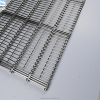 Bande transporteuse en maille métallique de qualité alimentaire pour lignes de production de surgélation et de lavage rapides des produits aquatiques et des fruits de mer