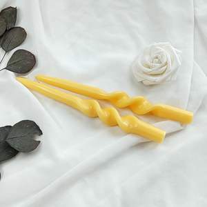 Candelabros <span class=keywords><strong>de</strong></span> <span class=keywords><strong>Cera</strong></span> <span class=keywords><strong>de</strong></span> <span class=keywords><strong>Abeja</strong></span> en Espiral <span class=keywords><strong>de</strong></span> Verano, 9 Pulgadas, Naturales, Hechos a Mano, Sin Perfume, para el Hogar, Cenas, Bodas, Regalos para Mujeres, 3D - Product Image 3