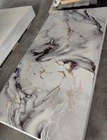 Les panneaux de mur de luxe de marbre brillants élevés faciles installent le mur UV flexible de feuille de PVC pour des villas ignifugent imperméable