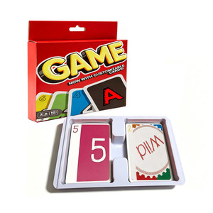 Jeu de cartes personnalisé professionnel imprimé sur mesure, jeu de société familial pour 2 à 6 joueurs avec boîte à crochet et plateau intérieur - Product Image 1