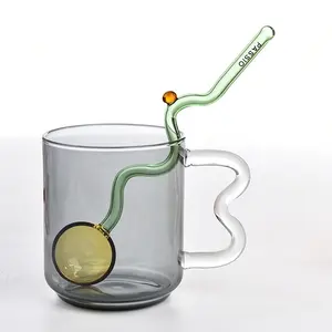 Kreative Persönlichkeit Wellenförmiger Griff Glas becher U-förmiger Griff Becher Blumen tee Kaffeetasse