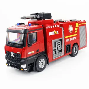 Original HUINA 1562 2,4G 22 canal RC fuego de agua del motor de vehículo de ingeniería camión juguetes para los niños