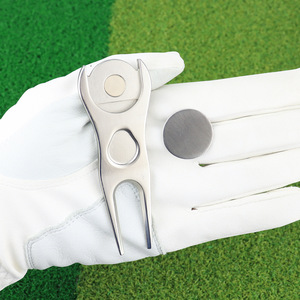 Herramienta para Césped de Golf, Marcador de Pelota Magnético Plateado Verde, Horquilla Duradera de Aleación de Zinc para Reparación de Campos de Golf - Product Image 2