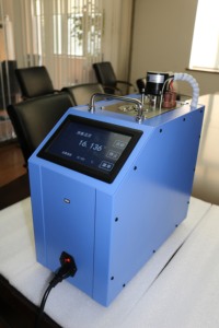 Dry Block Temperature Calibrator East Tester Et3875-30 <b>Portable</b> <b>Bath</b> -30~95 High Accuracy Calibre Tester Usb Output Oem - Product Image 3