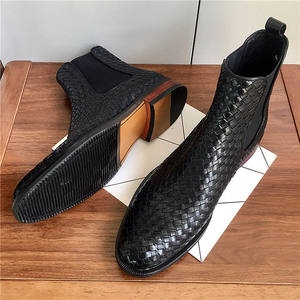 Bottes d'affaires haut de gamme en cuir tressé faites à la main, style britannique, chaussures montantes pour hommes, bottes Chelsea en cuir. - Product Image 3