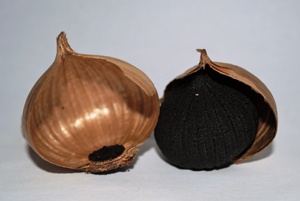 Prix bas <span class=keywords><strong>de</strong></span> haute qualité unique <span class=keywords><strong>ail</strong></span> <span class=keywords><strong>noir</strong></span> pelé plusieurs gousses d'<span class=keywords><strong>ail</strong></span> <span class=keywords><strong>noir</strong></span> pour Offre Spéciale - Product Image 4