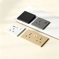 Stopkontak Dinding Standar Inggris 16A dengan Sakelar, Kompatibilitas Steker Universal 250V, Panel PC Tahan Api, 2 Port USB-A/2 Port USB-C, Keamanan