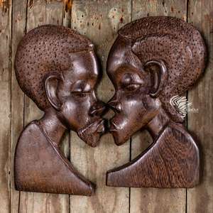 Sculptures de bureau en bois faites à la main sur mesure OEM, taille compacte (15x25cm) pour coffrets cadeaux d'entreprise et boîtes de vente au détail - Product Image 1