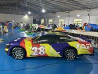 Modèle de voiture gonflable 4ml personnalisable en gros parfait pour la publicité et la course Wind Creek Event Center
