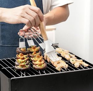 Brochettes de barbecue en acier inoxydable avec barre de poussée, réutilisables, à double pointe - Product Image 2