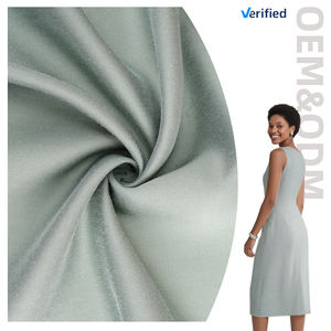 Commercio all'ingrosso in 50% biologico Rayon 50% viscosa 100D * 40S tessuto in tessuto da stampa abbigliamento morbido naturale camicia pantaloni vestito buon prezzo - Product Image 1