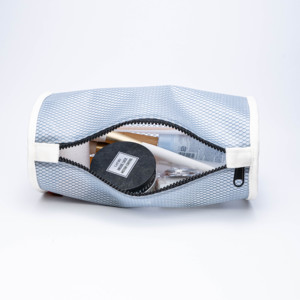 Bolsa de Cosméticos EVA Multifuncional Espaciosa de Estilo Japonés, Fabricada en Fábrica con Certificación ISO BSCI, para Maquillaje y Viajes al Aire Libre - Product Image 5