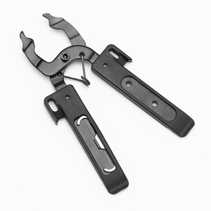 Pince à chaîne de vélo multifonction, outil de dégagement rapide, pince à chaîne, leviers de pneu pour vélo de route et VTT, en acier au carbone noir - Product Image 2