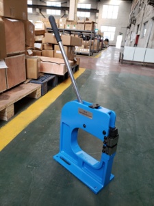 SS-16 Xe cơ thể Shrinker và Băng, Tấm Kim Loại Hình Thành - Product Image 2