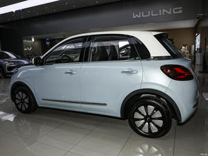 Nouvelle voiture Wuling Binguo, nouveau modèle <span class=keywords><strong>Mini</strong></span> EV <span class=keywords><strong>5</strong></span> <span class=keywords><strong>portes</strong></span> 4 places, Wuling Bingo 2024, modèles à succès, voiture <span class=keywords><strong>mini</strong></span> économique d'<span class=keywords><strong>occasion</strong></span> - Product Image 2