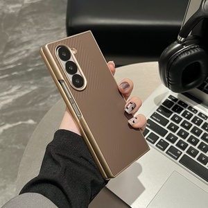 Funda de teléfono móvil con patrón de fibra de carbono de negocios para Samsung <span class=keywords><strong>Z</strong></span> Fold 4 5 6, funda protectora trasera ultrafina sin bordes para PC dura - Product Image 3