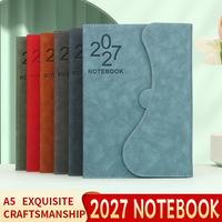 Agenda quotidien 2027, carnet de planification 365 jours, calendrier multilingue anglais, espagnol, portugais, italien, planification des voyages