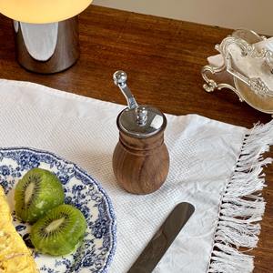 Macinino Manuale Retrò Originale Village, Multiuso per Caffè, <span class=keywords><strong>Pepe</strong></span>, Sale, Spezie, Solo Lavaggio a Mano, Sostenibile, Adatto al Forno - Product Image 2