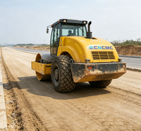 Rouleau compresseur vibrant à tambour unique CNCMC TRS12 12T avec moteur Cummins 97KW 6BT5.9 pour la construction routière et le compactage du sol