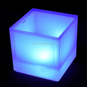 Cubo de Hielo Acrílico Nuevo con Luces LED para Cerveza, para Francia, Max & Jack's, Kulmbacher, J & G Stewart - Product Image 2