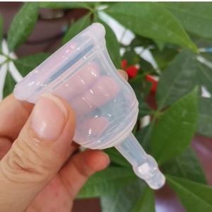 เครื่องฆ่าเชื้อถ้วยอนามัยแบบพับได้ ยี่ห้อ VCARE ผลิตจากซิลิโคนเกรดทางการแพทย์ 100% ใช้ซ้ำได้ ปลอดภัย เป็นมิตรกับสิ่งแวดล้อม  ปรับแต่งได้ - Product Image 2