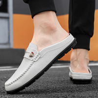 Chaussures décontractées pour hommes pour l'été 2025 Chaussures en cuir respirantes antidérapantes à la mode et décontractées pour hommes