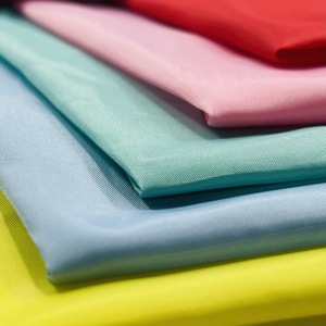 Áo khoác vải <span class=keywords><strong>taffeta</strong></span> 100% <span class=keywords><strong>polyester</strong></span>, vải lót chống thấm cho hành lý & quần áo, vải cotton may chần - Product Image 1