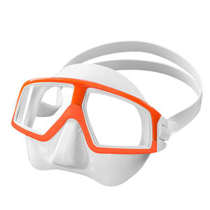 หน้ากากดำน้ำแบบใสทำจากซิลิโคนกันรังสียูวีวัสดุ PC ป้องกันหมอกหน้ากากสำหรับดำน้ำแบบฟรี - Product Image 3