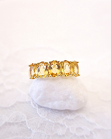 Bague classique pour femme en or jaune plaqué rhodium avec moissanite ovale de 3,00 carats cultivée en laboratoire, pour un usage quotidien, par AADIHI JEWELS