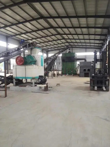 Presse à briquettes de <span class=keywords><strong>charbon</strong></span> de bois personnalisée Henan Zhengyi avec moteur AC et système de rouleaux de haute qualité, haute capacité - Product Image 3