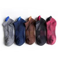 Chaussettes de sport d'été personnalisées moins chères pour hommes, respirantes, confortables, design de la semelle et du revers, 80% coton, usage quotidien