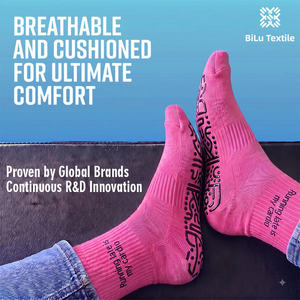 Calcetines de Pilates BiLu Antideslizantes con Punta Acolchada, Material Personalizado, Marca Privada, Probados por Intertek, Fabricante Directo con Certificación BSCI - Product Image 2