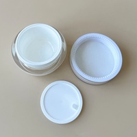 Pot cosmétique en acrylique cylindrique de 30g/50g avec bouchon à vis pour crème visage
