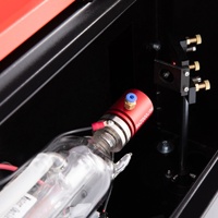 Tube laser YongLi avec alignement du faisceau, pointeur laser CO2 visible, indicateur lumineux rouge