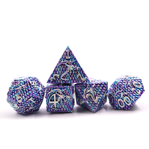 Bộ Xúc Xắc Kim Loại Polyhedron Dnd Dập Nổi Màu Tím Thiết Kế Mới Cho Trò Chơi Trên Bàn - Product Image 1